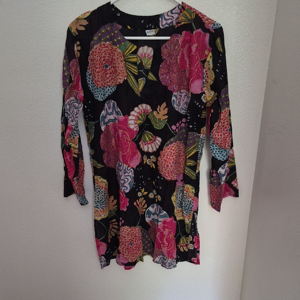 Women’s Black Floral Long Sleeve Tunic Top - Bright Pink & Multicolor